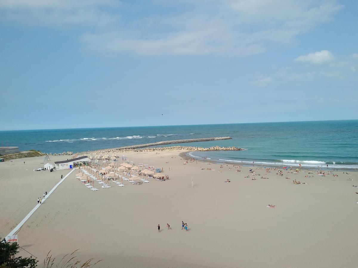 Apartament Faleza Nord Constanta Bagian luar foto